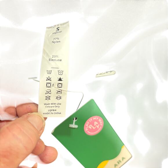 Halara Women’s Black Active Joggers Size S Nylon Elastane PLAY IT MY WAY NWT - Picture 2 of 9